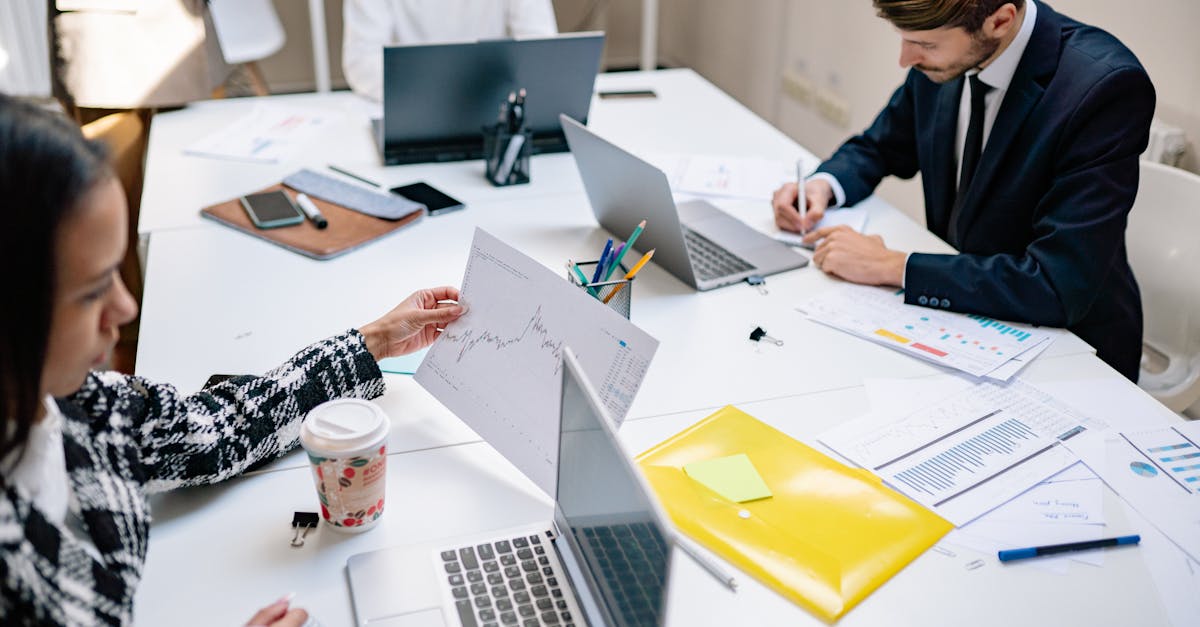 欧盟万宝路黑绿：普陀区常规注册公司代理费