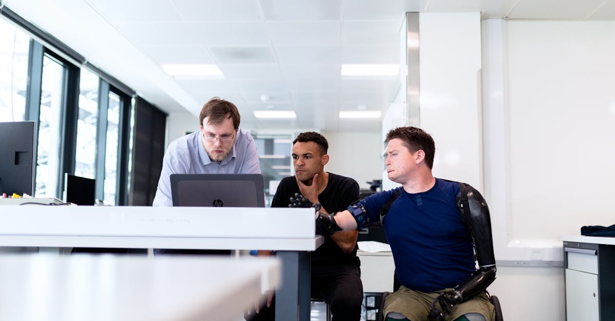 在线双语服务团队：哪个平台购买门窗