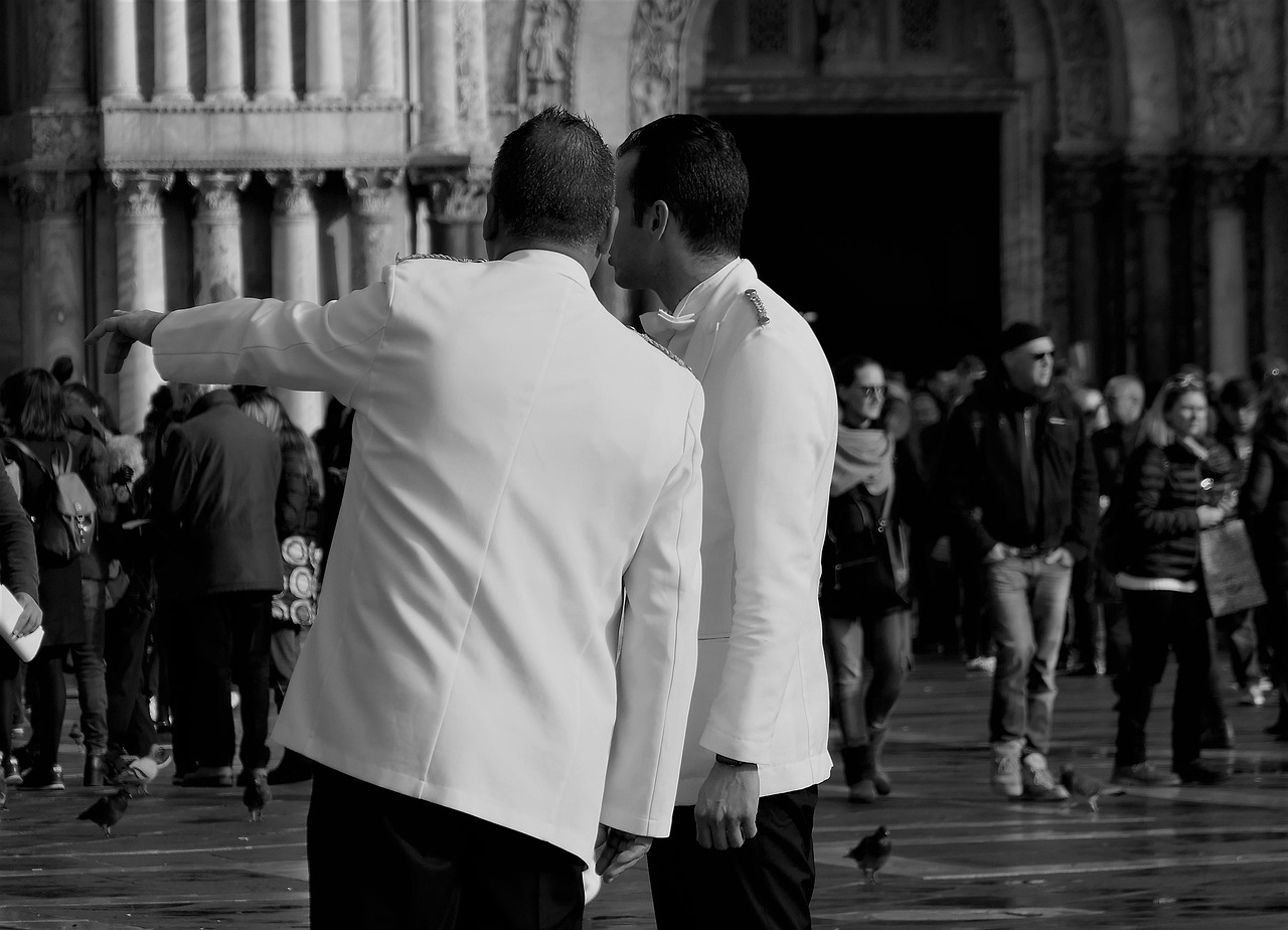 vx买卖：实名制的前景：互联网时代的生成管理制度