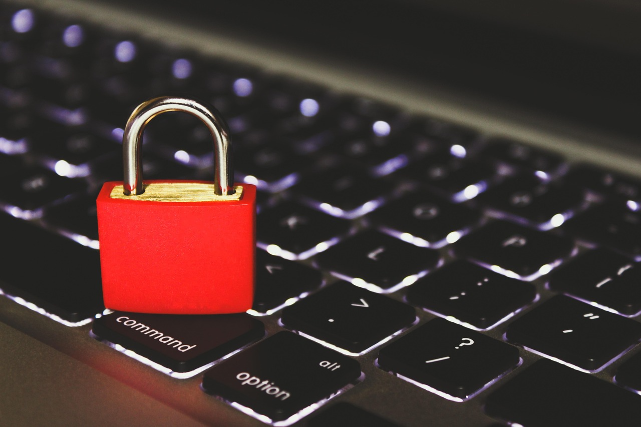 热血合击：如何查询头条账号被注册