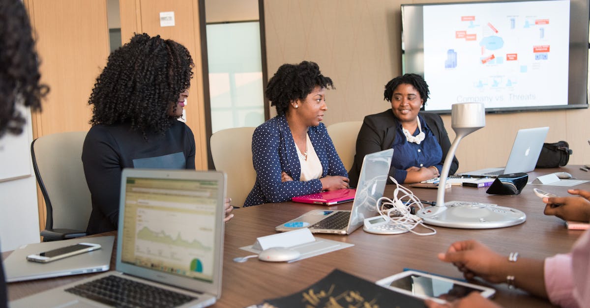 电销电话手机卡:利用短信的策略提高客户转化率